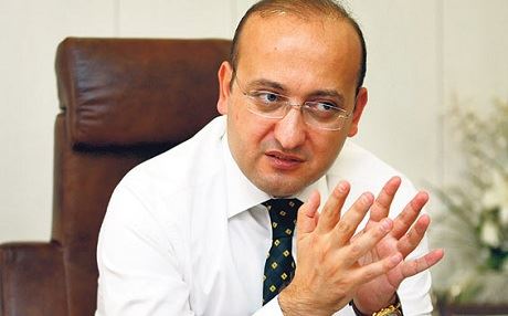 Alîkarê Davûtoglu: Korîdor ji bo Kobanî nayê vekirin