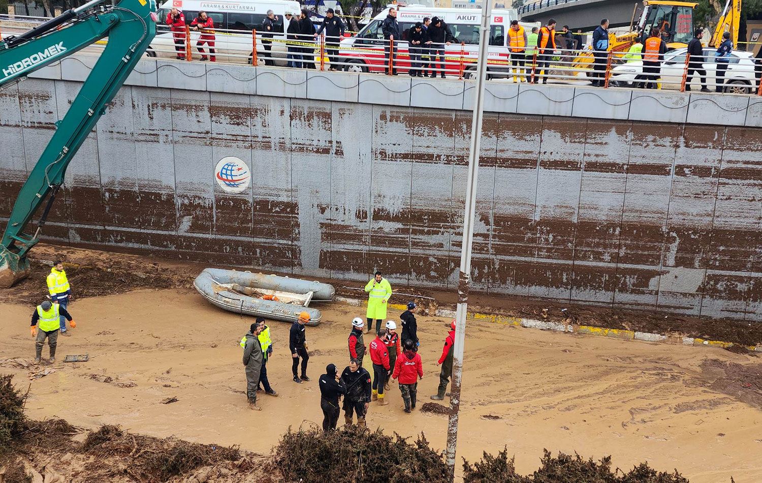URFA’DA SEL: Bir kişinin daha cansız bedenine ulaşıldı