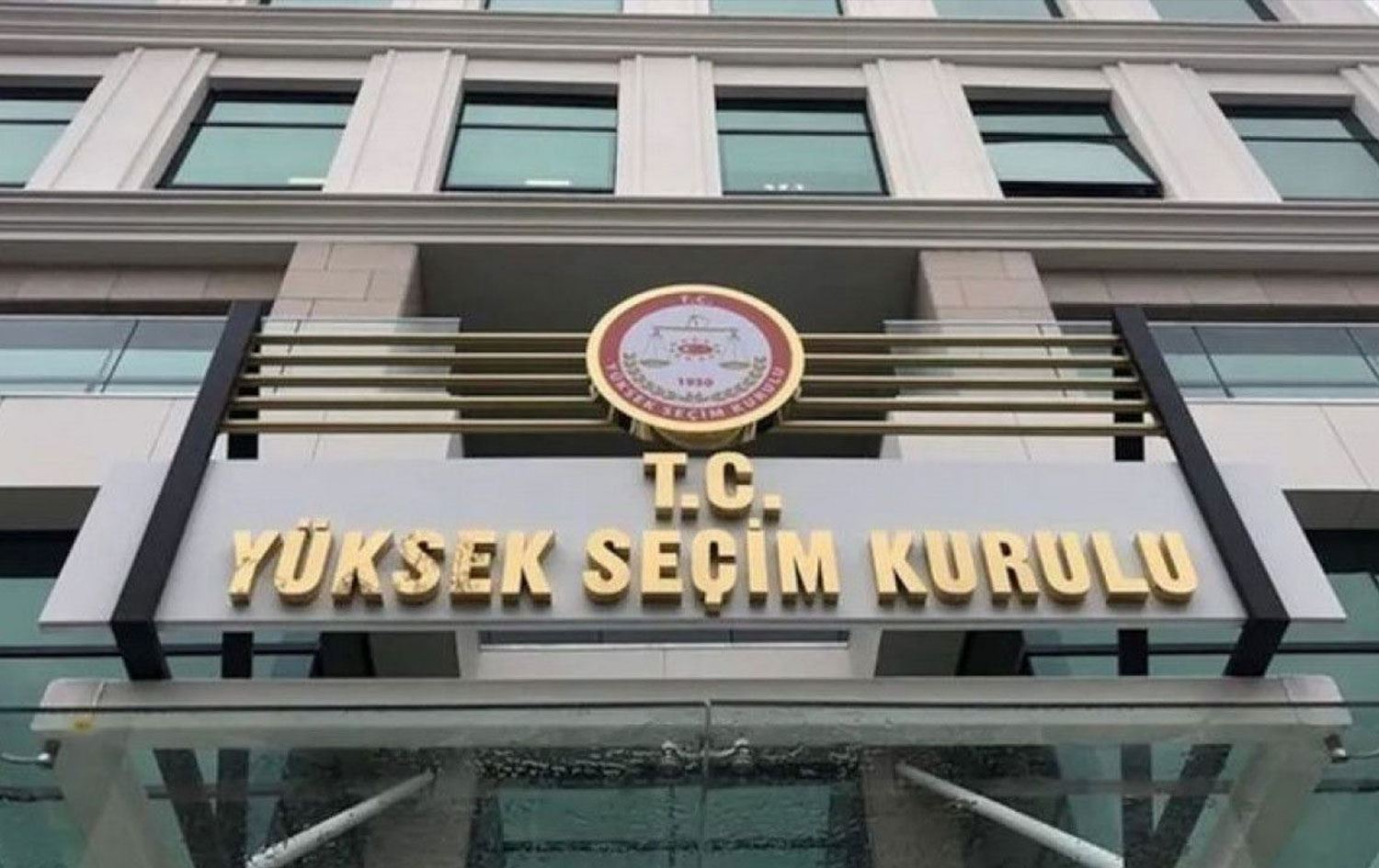 Di propagandeyên hilbijartinê de Kurdî dikare bê bikaranîn