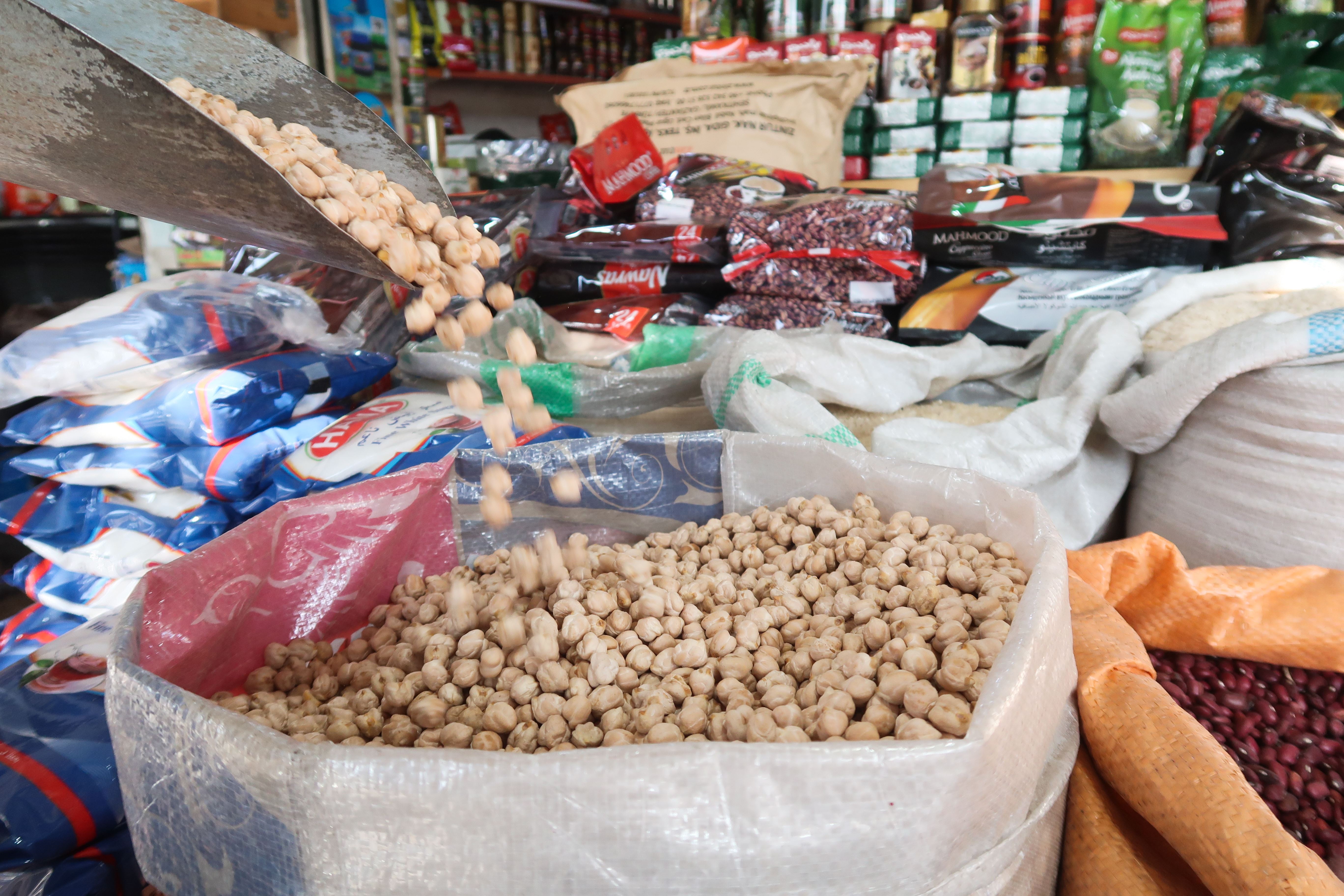 هێلکە و شەعرییە و دوو جۆر ئارد بۆ بەشەخۆراکى رەمەزان زیاد دەکرێن
