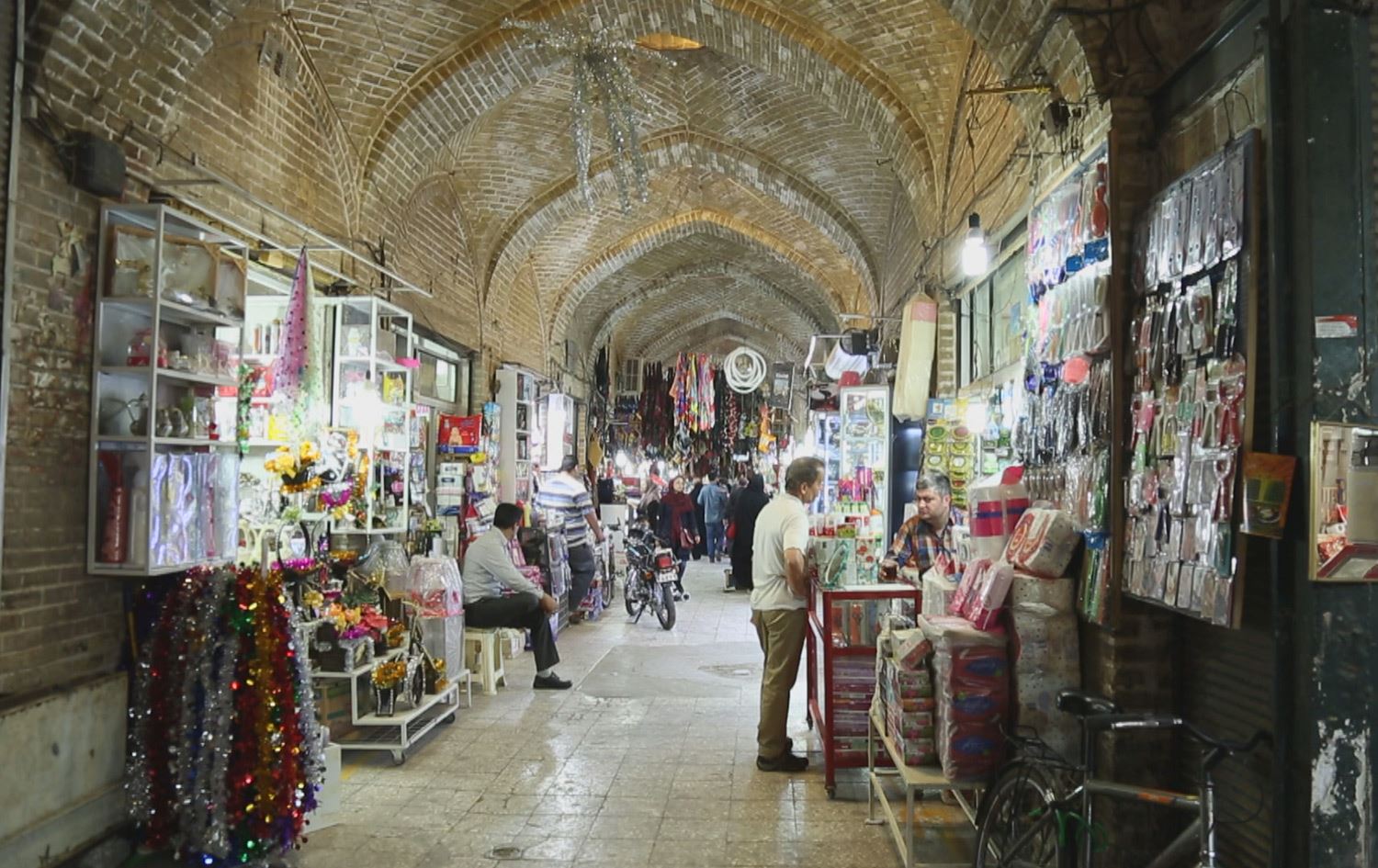 هەڵاوسان لە ئێران گەیشتە 48٪