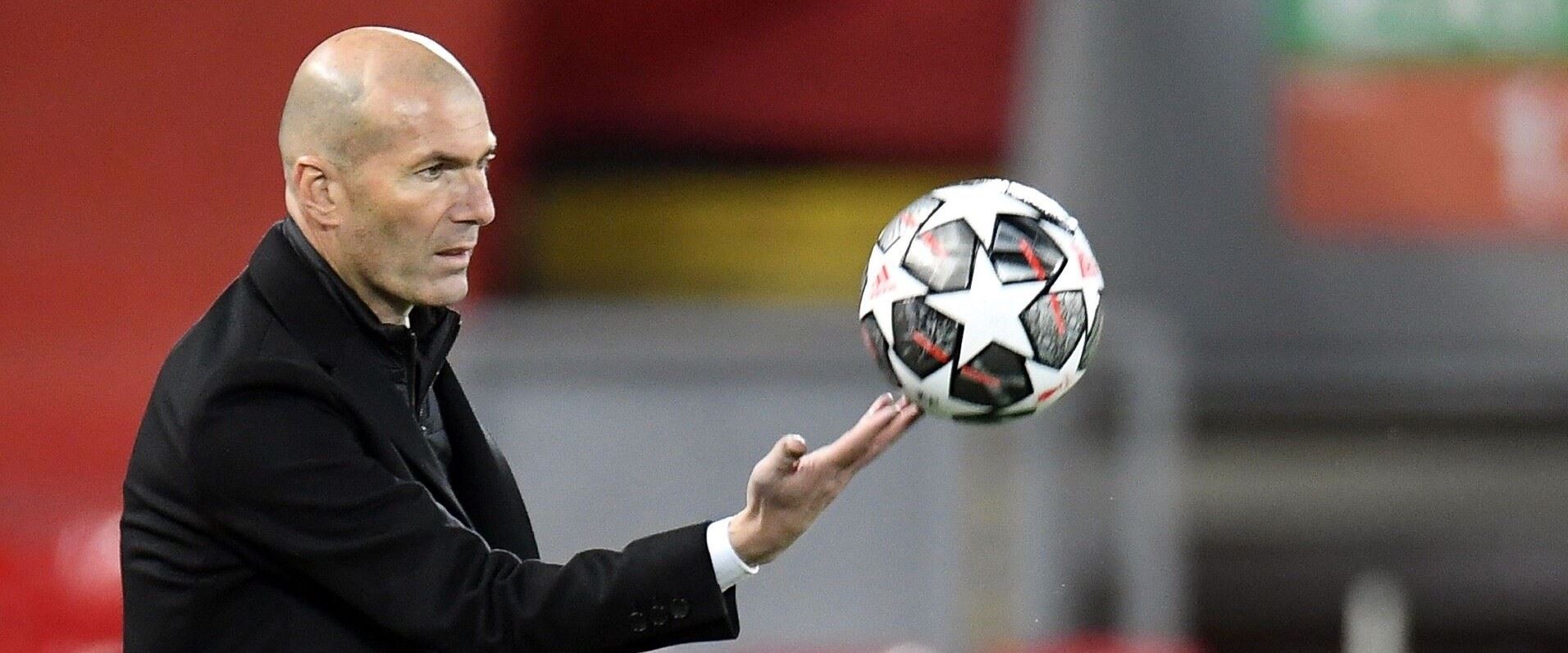 زیدان بەربژێرە بۆ مەشقدانی گەورەیەکی پرێمەرلیگ