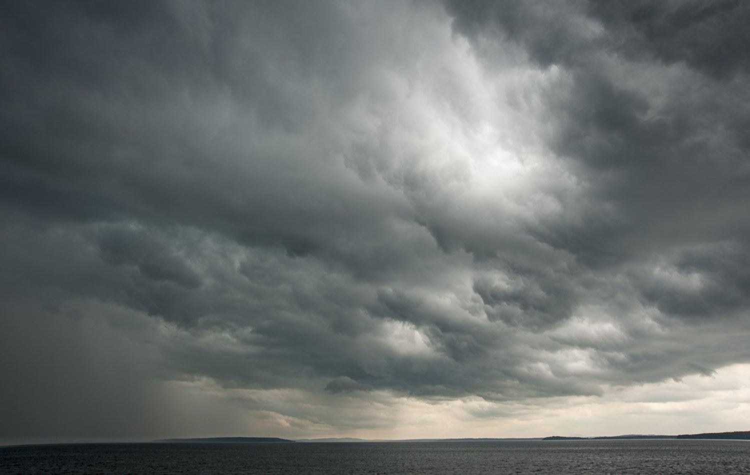 یەکەم و دووەم رۆژی جەژنی نەورۆز لە رۆژهەڵاتی کوردستان باران دەبارێت