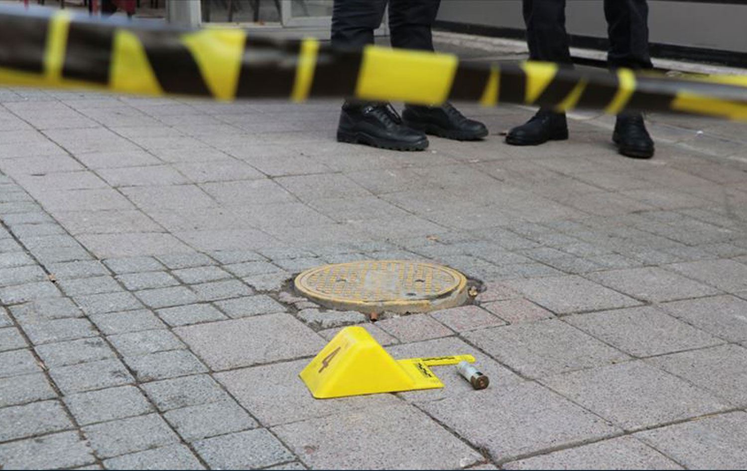 Batman'da bir kadın evinde bıçaklanarak öldürüldü