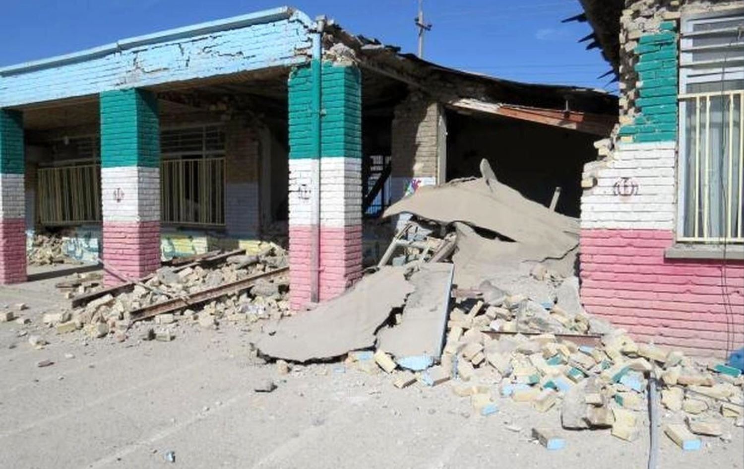 بەهۆی بوومەلەرزەکەی رۆژهەڵاتی کوردستان 110 کەس لە سەڵماس و خۆی بریندار بوون