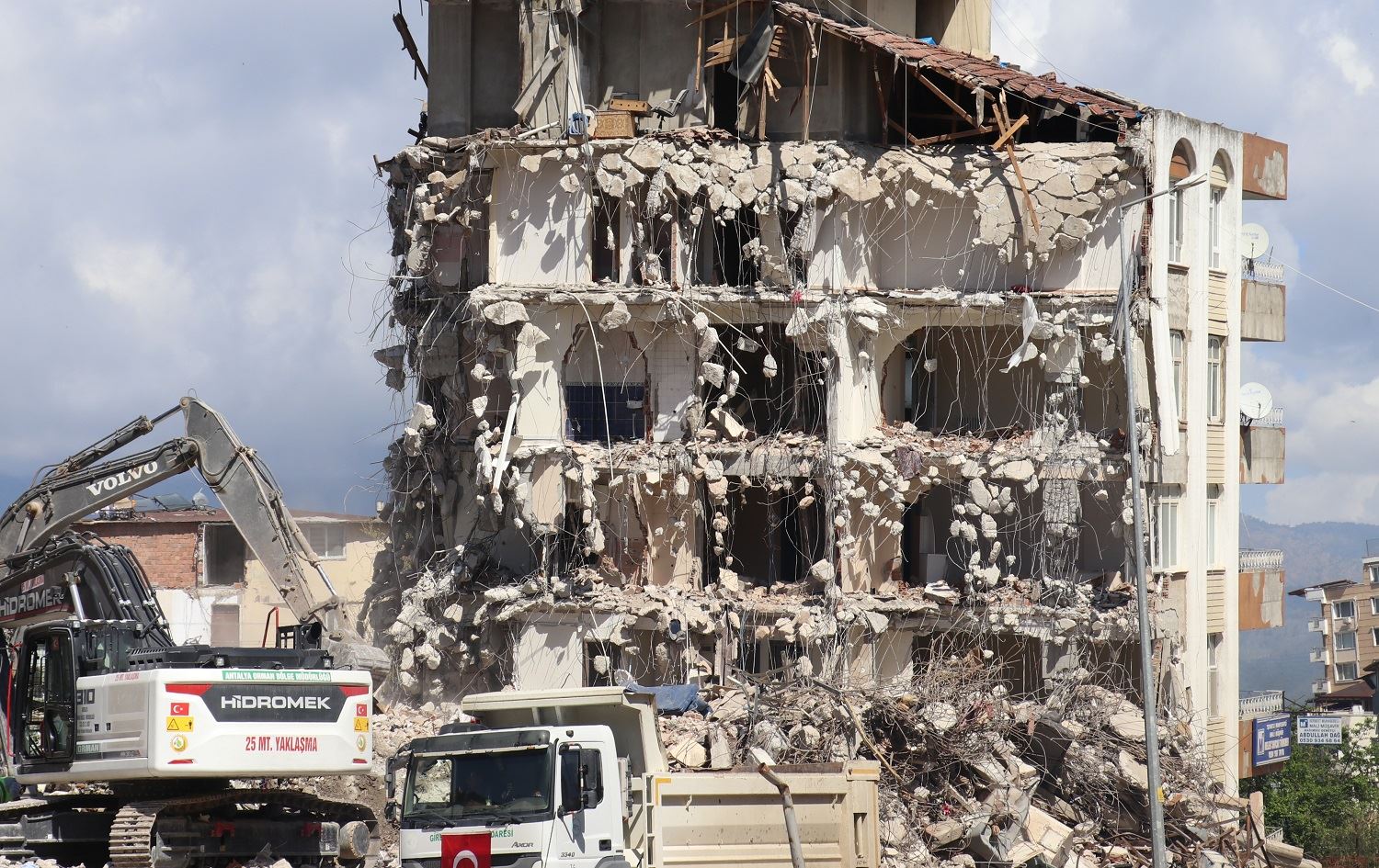 Li Samandagê welatî dijî rijandina kavilan bo navçeyê derketin