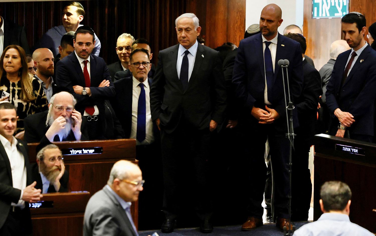 نەتەنیاهوو هەمواری دەسەڵاتی دادوەری دوادەخات بەڵام دەستی لێ هەڵناگرێت