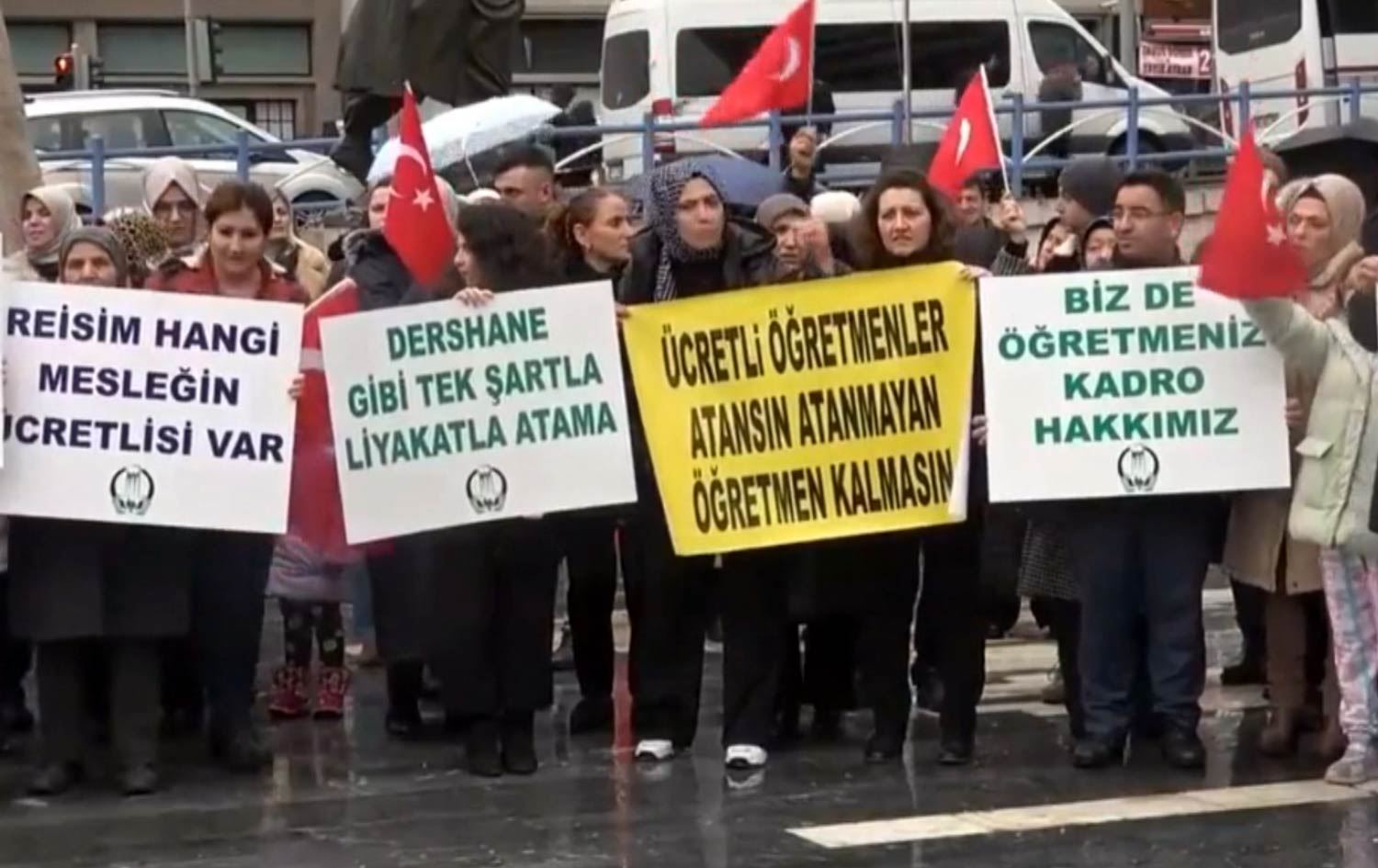 Mamosteyên girêbest daxwaza tayinkirinê dikin