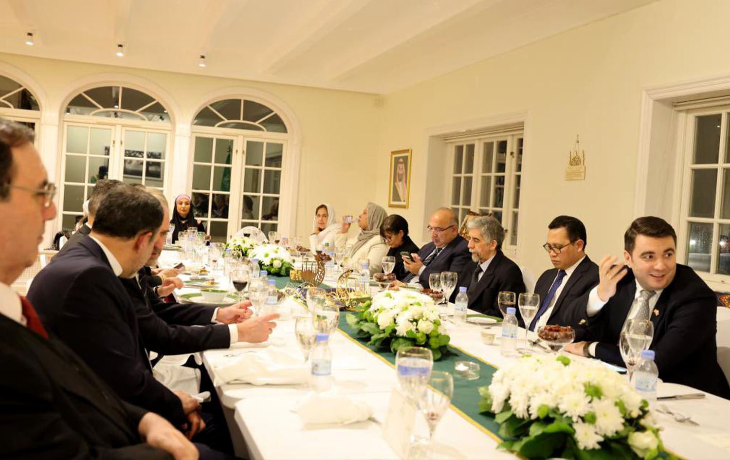 باڵیۆزانی ئێران و سعودیە لە نەرویج پێکەوە بەربانگ دەکەنەوە