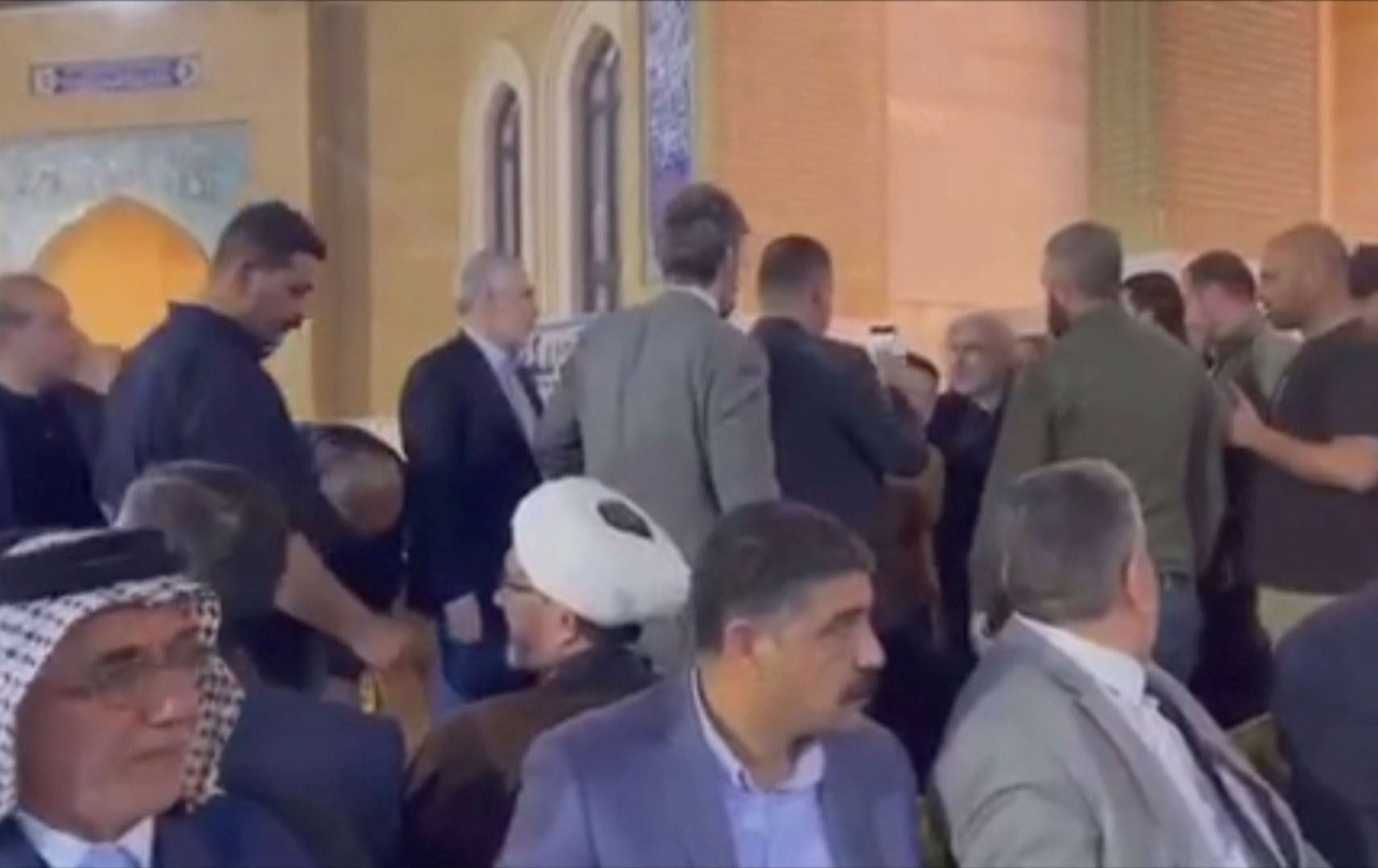 قائانی بە ئاشکرا لە نەجەف دەردەکەوێت