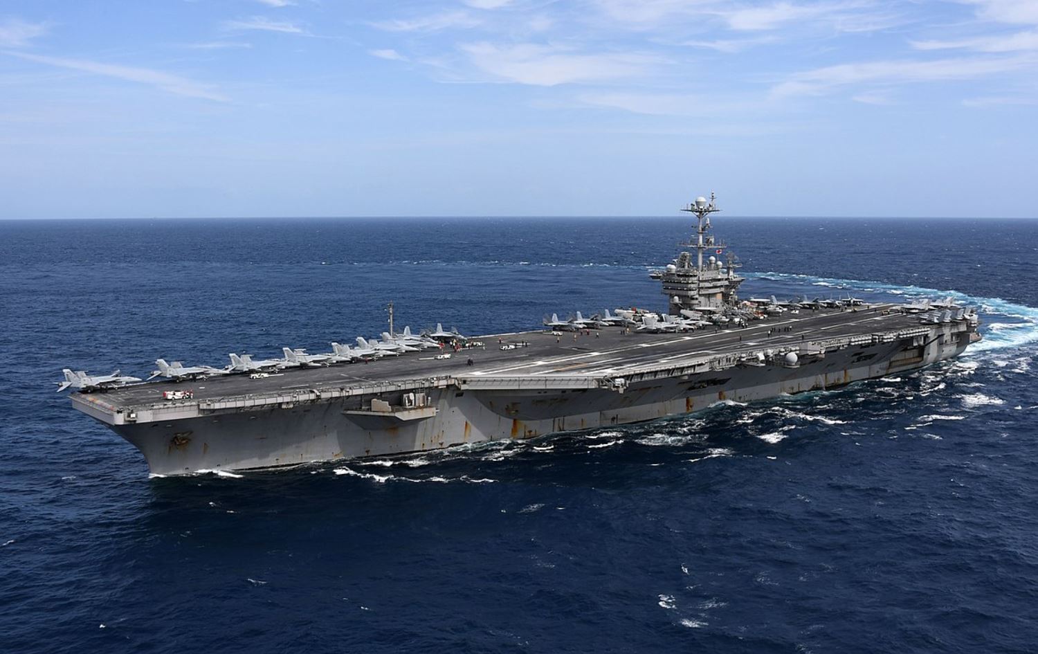 ئەمریکا ئەرکی کەشتییە سەربازییەکانی لە رۆژهەڵاتی نێوەڕاست درێژدەکاتەوە