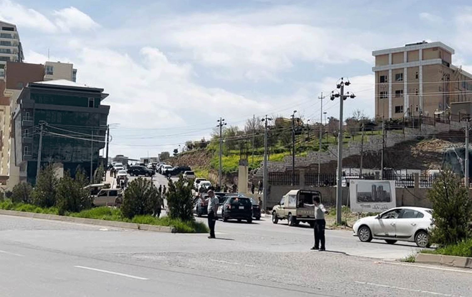 KYB milletvekilinin korumalarına silahlı saldırı: 2 yaralı