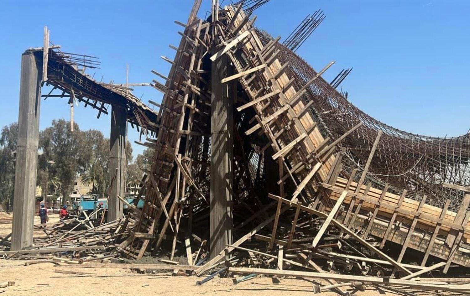 بەهۆی رووخانی باڵەخانەیەک لە بەغدا هەشت کرێکار بریندار دەبن