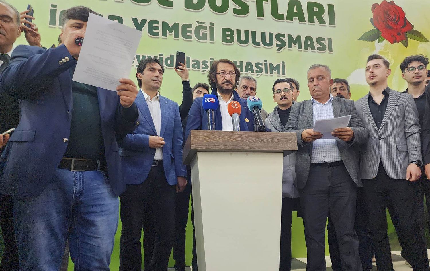 Haşim Haşimî: Nêçîrvan Barzanî wek Xizir bi leza jetan xwe gîhande herêma erdhejê