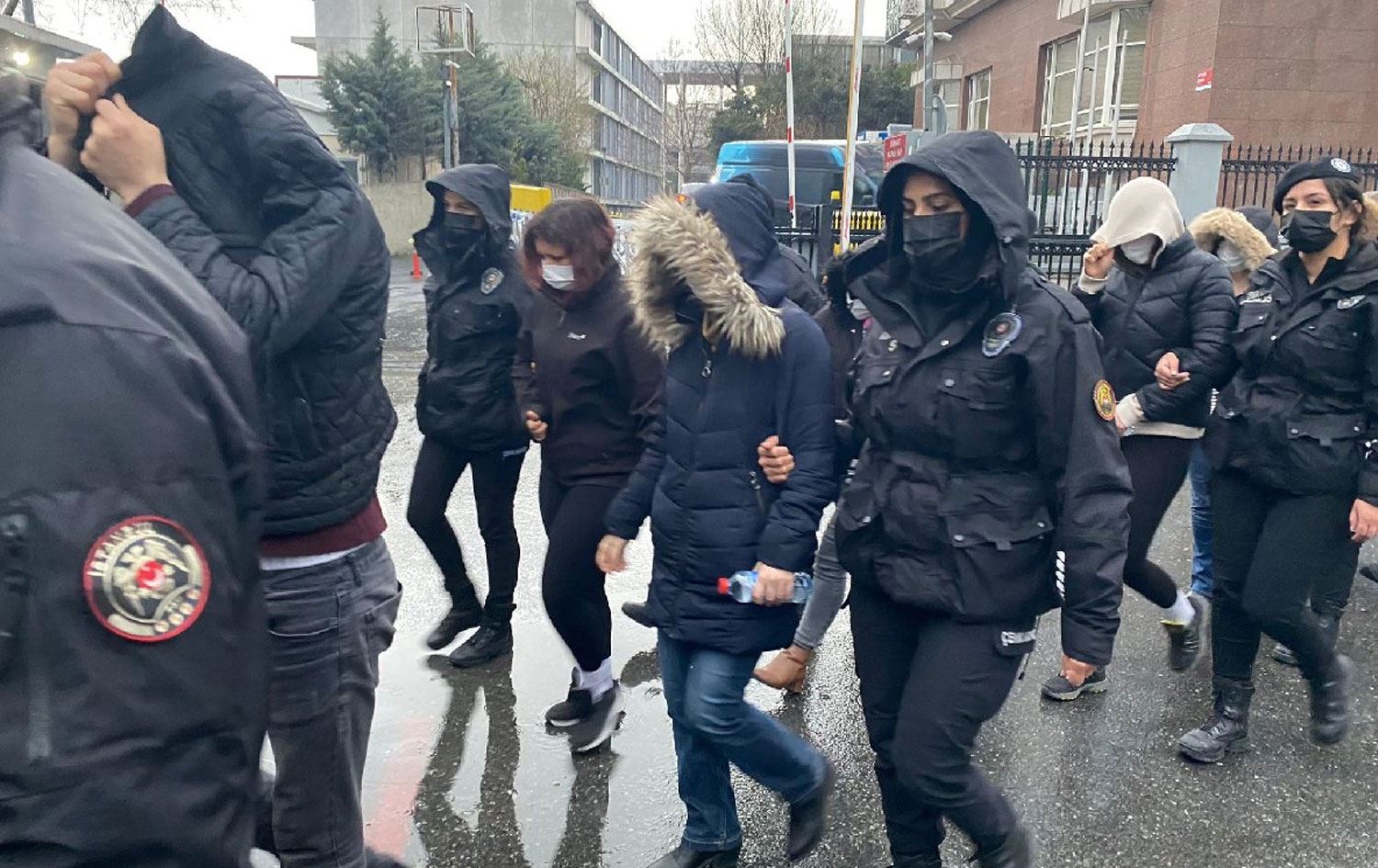 İstanbul’da ‘tapuda rüşvet’ operasyonu: 79 gözaltı