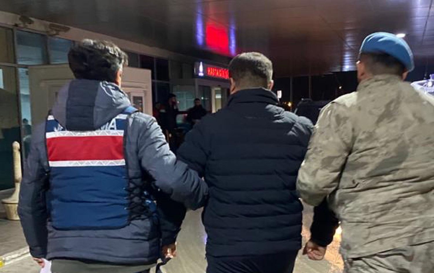 Bi hinceta Cemaeta Gulen biryara desteserkirina 25 kesan hat dayîn