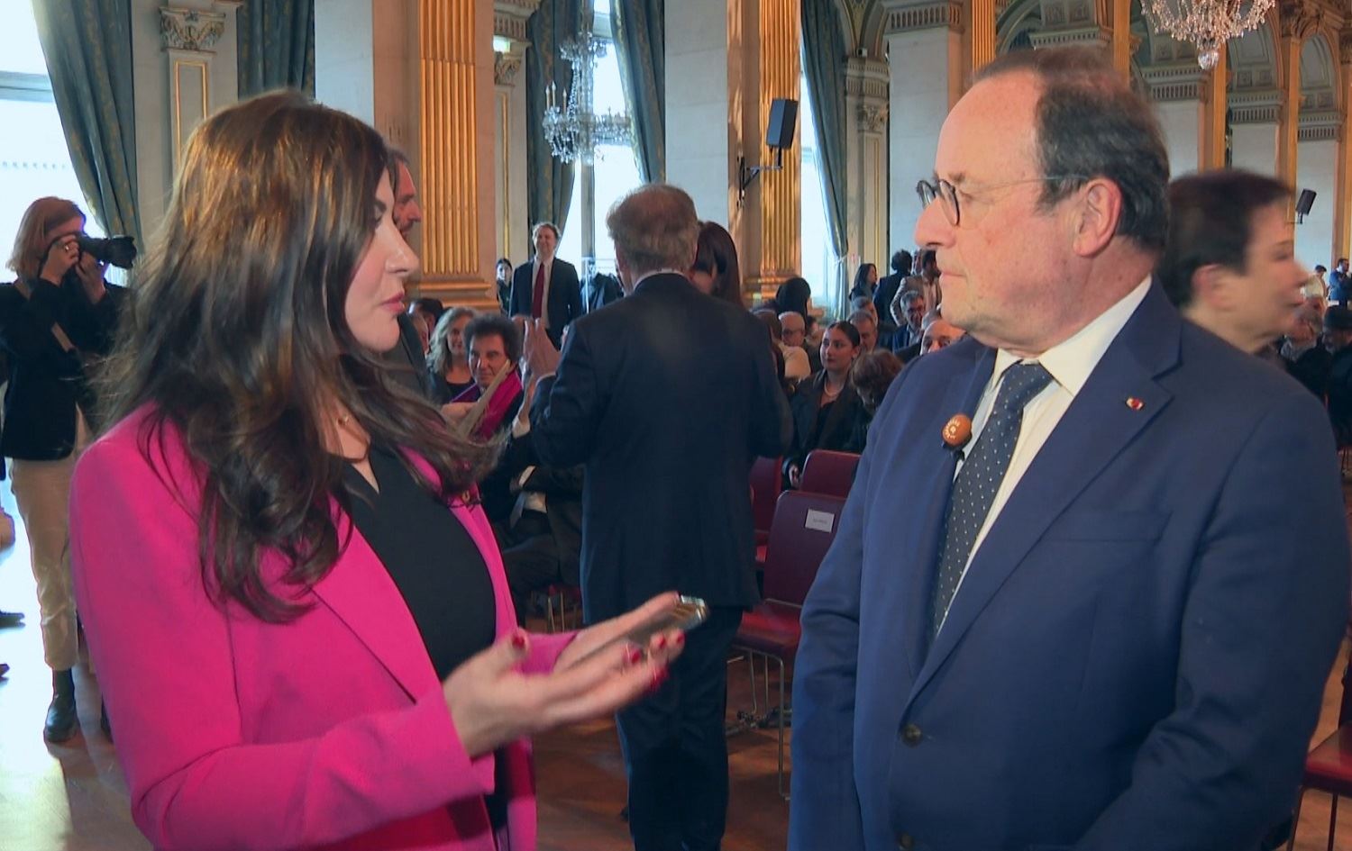 François Hollande: Nabe Kurd li Sûriyê rastî zehmetiyan bên