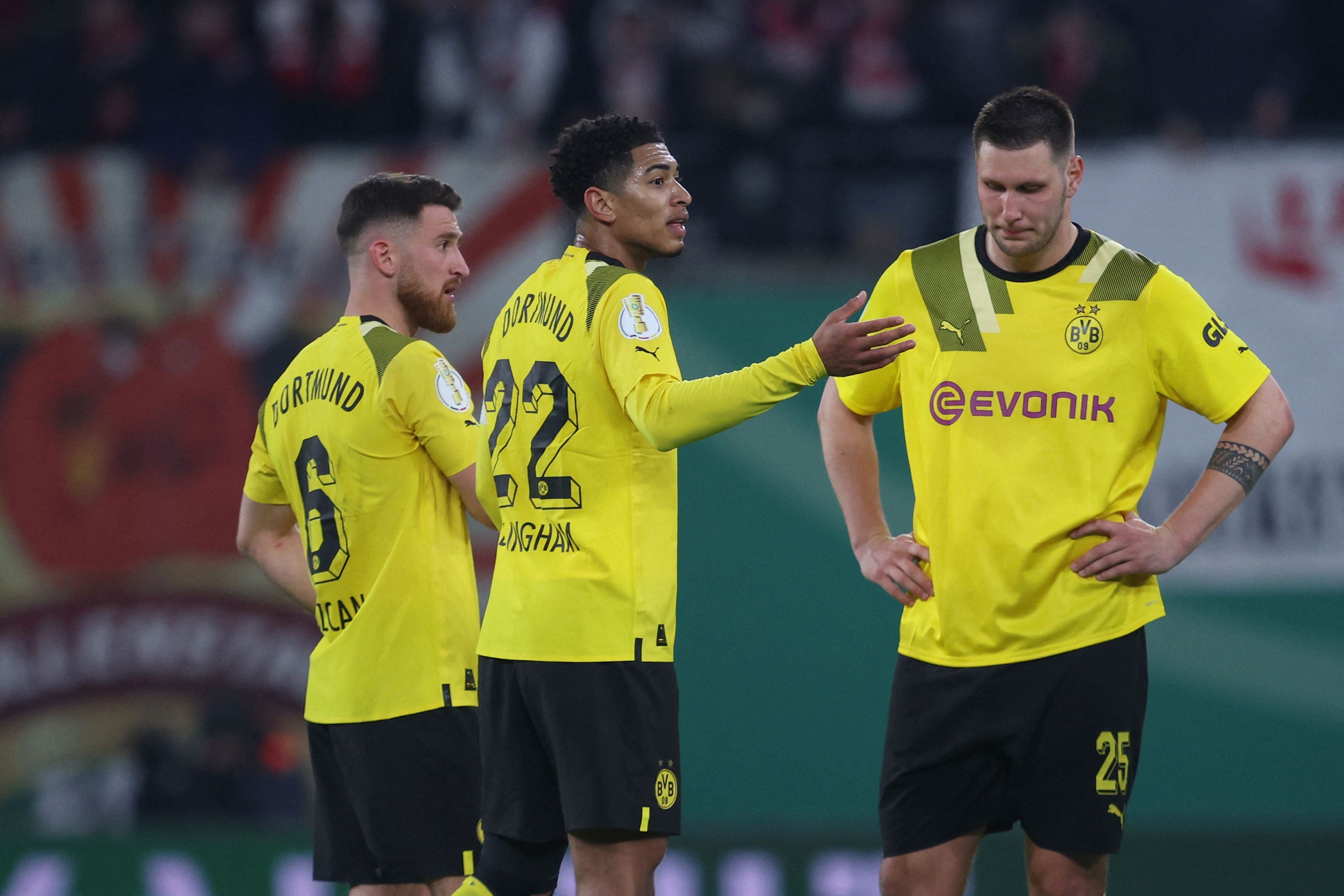 ڤیدیۆ؛ بۆرووسیا دۆرتموند دەرکرا