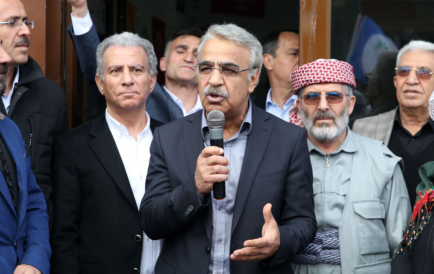 Mithat Sancar, Bitlis'te konuştu: Birliğimizi sağlam tutalım