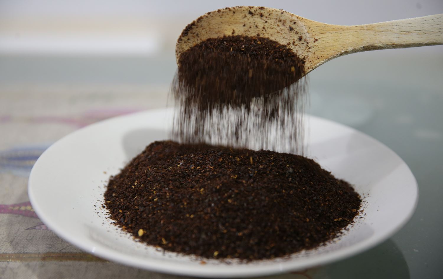 Ji Bakurê Kurdistanê bo 104 welatan îsot hat hinardekirin