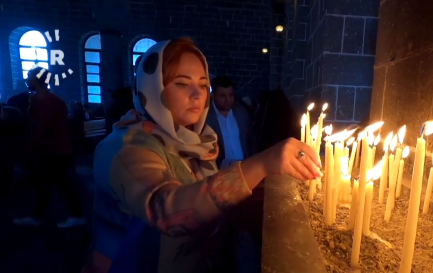 Piştî 8 salan li Amedê cejna paskalyayê hate pîrozkirin