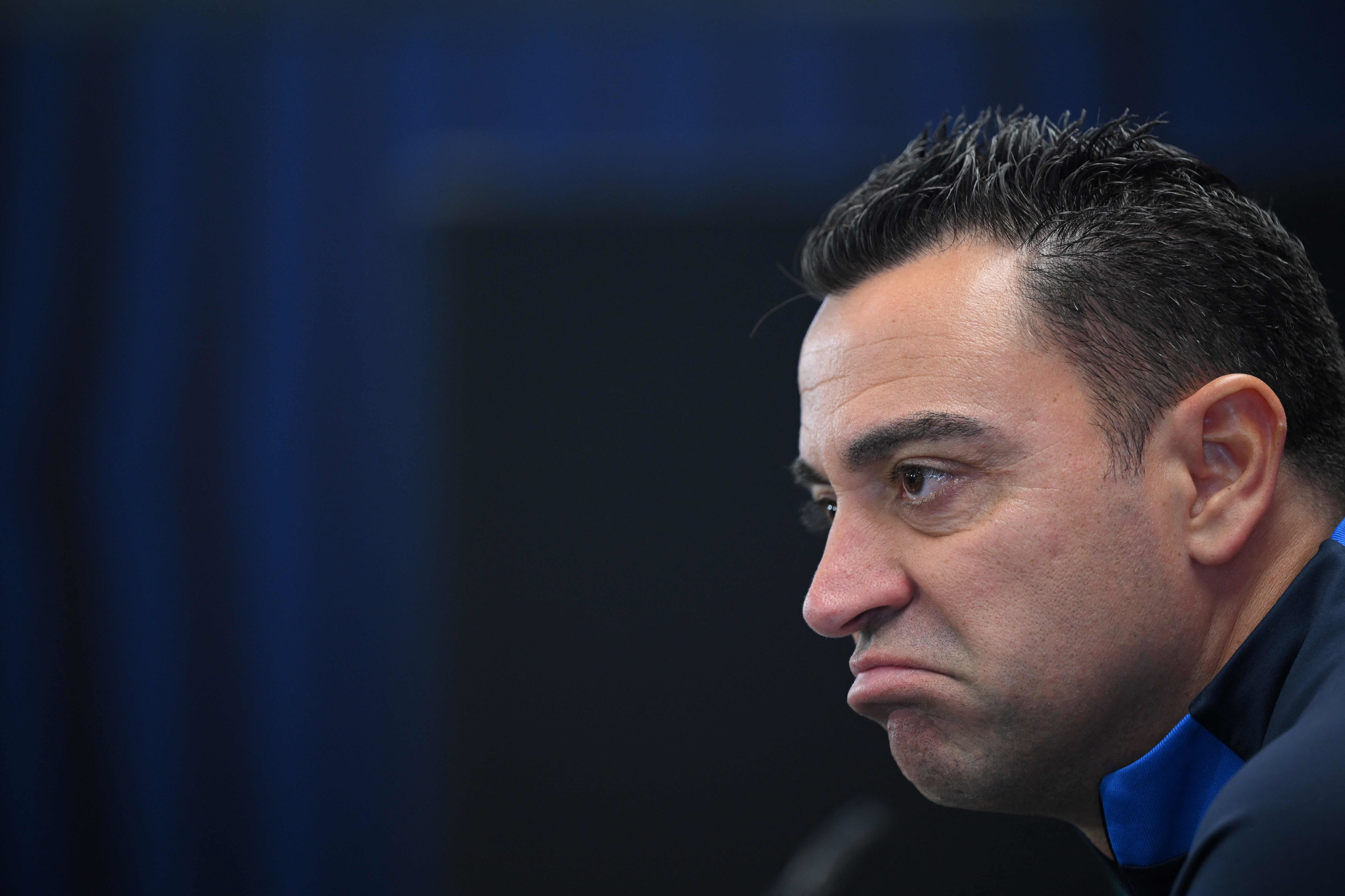 چاڤی باسی ریال مەدرید دەکات