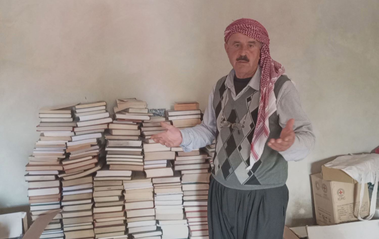 Mala nivîskarê Efrînî Merwan Berekat xerab jî kirin lê ew ji Efrînê derneket