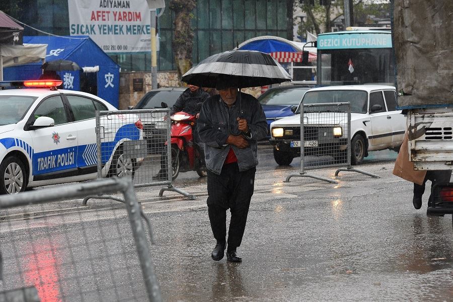 Aşırı yağışlar bir çok ilde taşkınlara ve su baskınlarına yol açtı