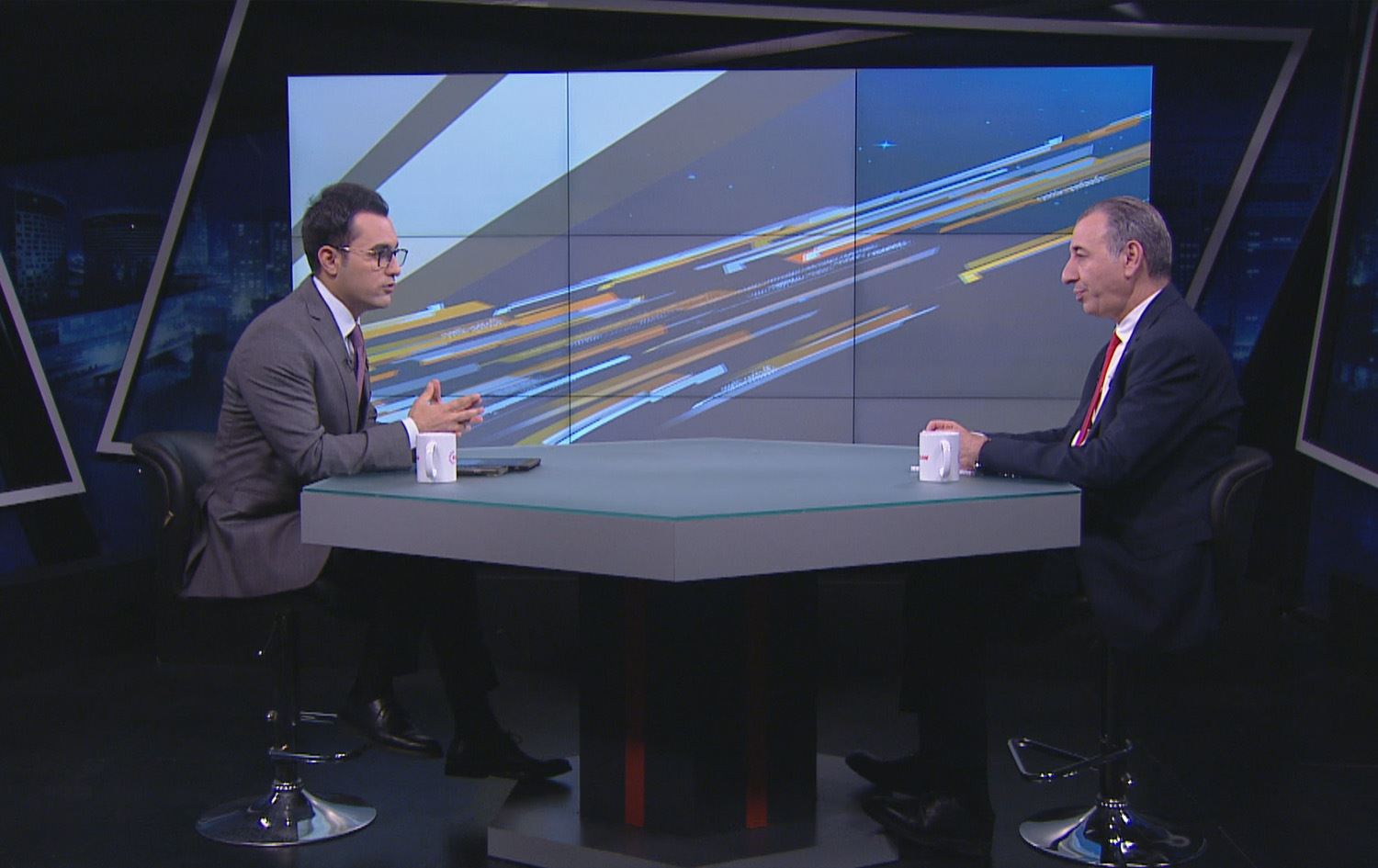 ئایدن مەعرووف: دابەشکردنی کورسیی پێکهاتەکان بەسەر پارێزگاکاندا رەتدەکەینەوە