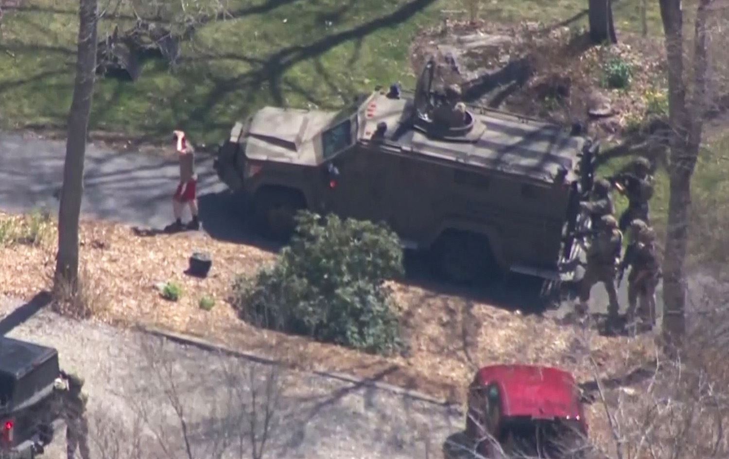 FBI کەسێک بە تۆمەتی دزەپێکردنی بەڵگەنامەکانی پێنتاگۆن دەستبەسەر دەکات