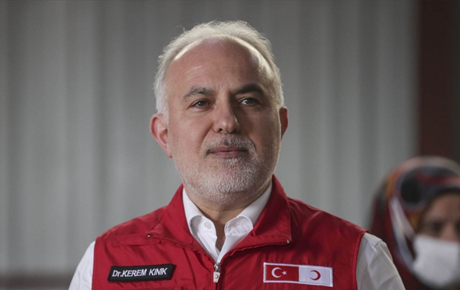 Yekîtiya Pizîşkan derbarê Serokê Heyva Sor a Tirkiyê de daxwaza lêpirsînê kir