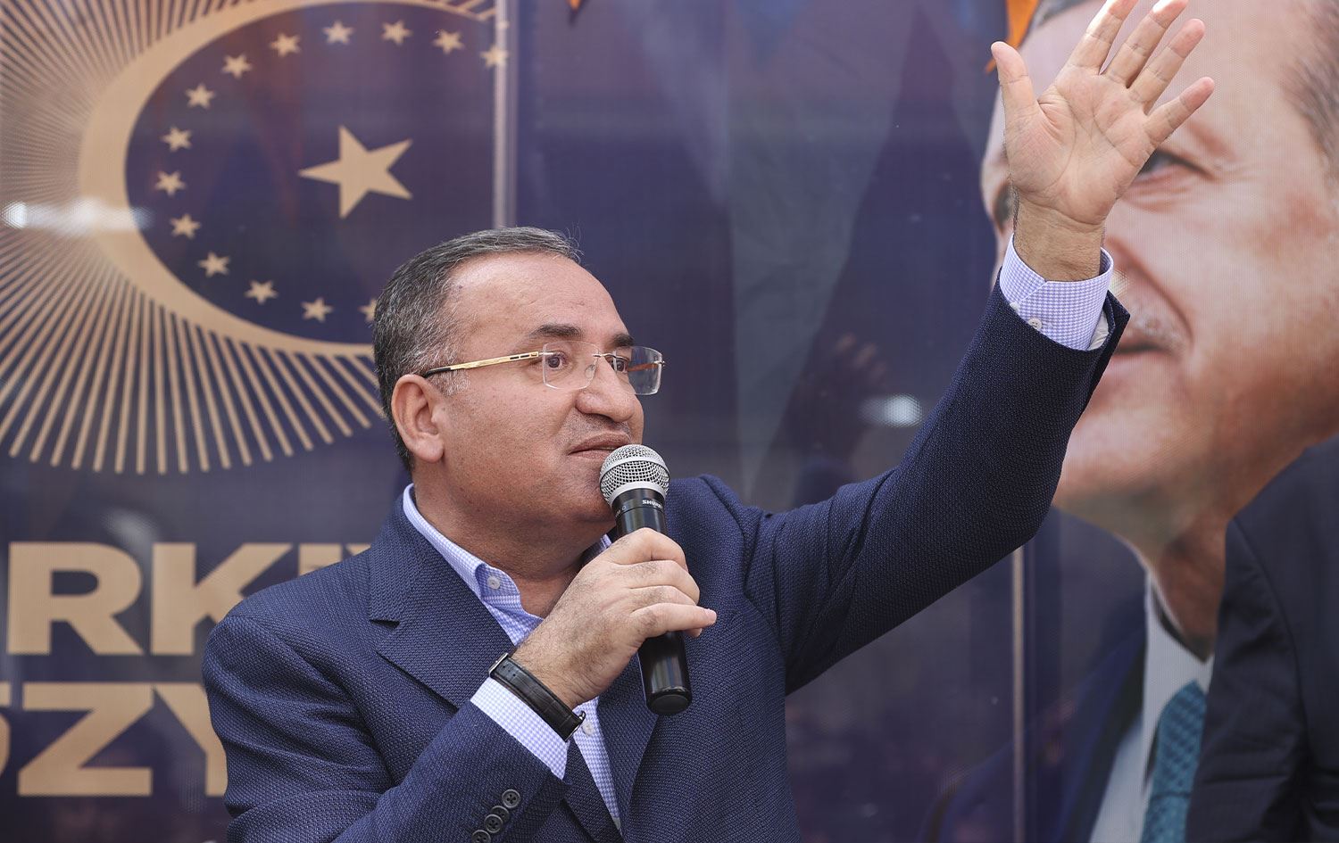 Bozdağ: Kürtçenin üzerindeki her türlü yasağı kaldıran adımları biz attık