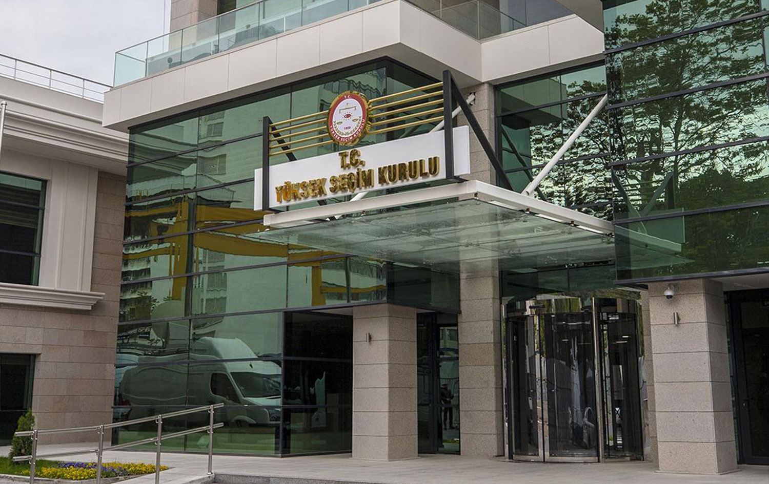 Biryarên YSKê di Rojnameya Fermî de hatin weşandin