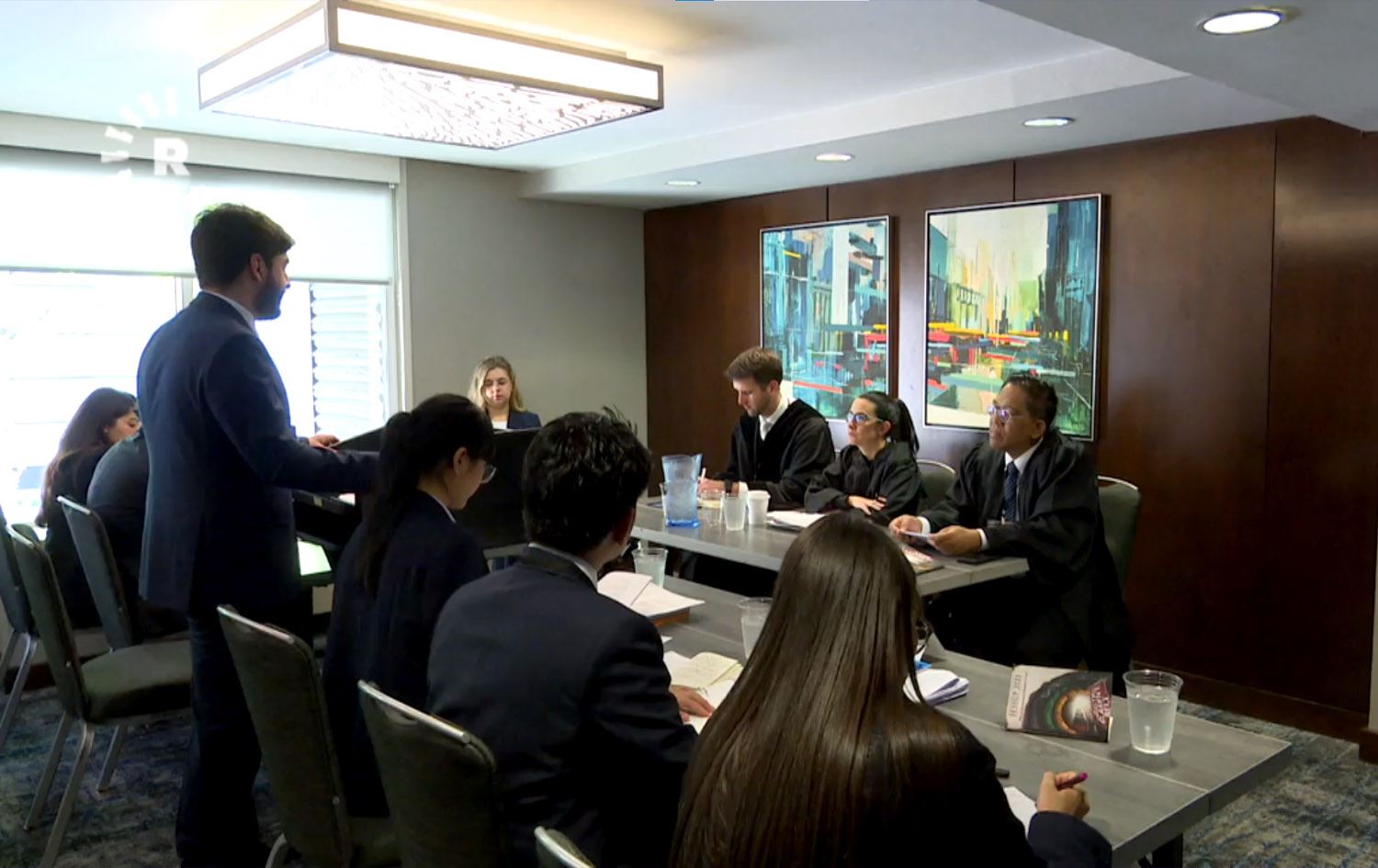 ژمارەیەک خوێندکاری کورد لە واشنتن بەشداریی پێشبڕکێیەک دەکەن و هەوڵی بردنەوەی نازناو دەدەن