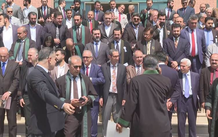Kürdistanlı avukatlar meslektaşlarına saldırıyı kınadı