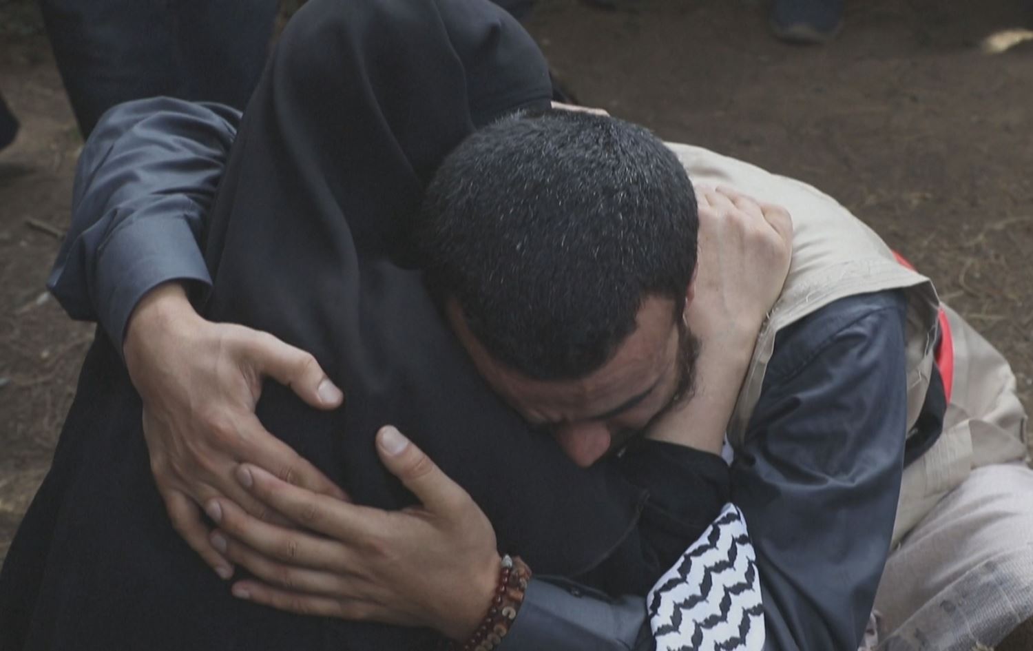 حکومەتی یەمەن و حوسییەکان سەتان دیلی یەکدییان ئازاد کرد