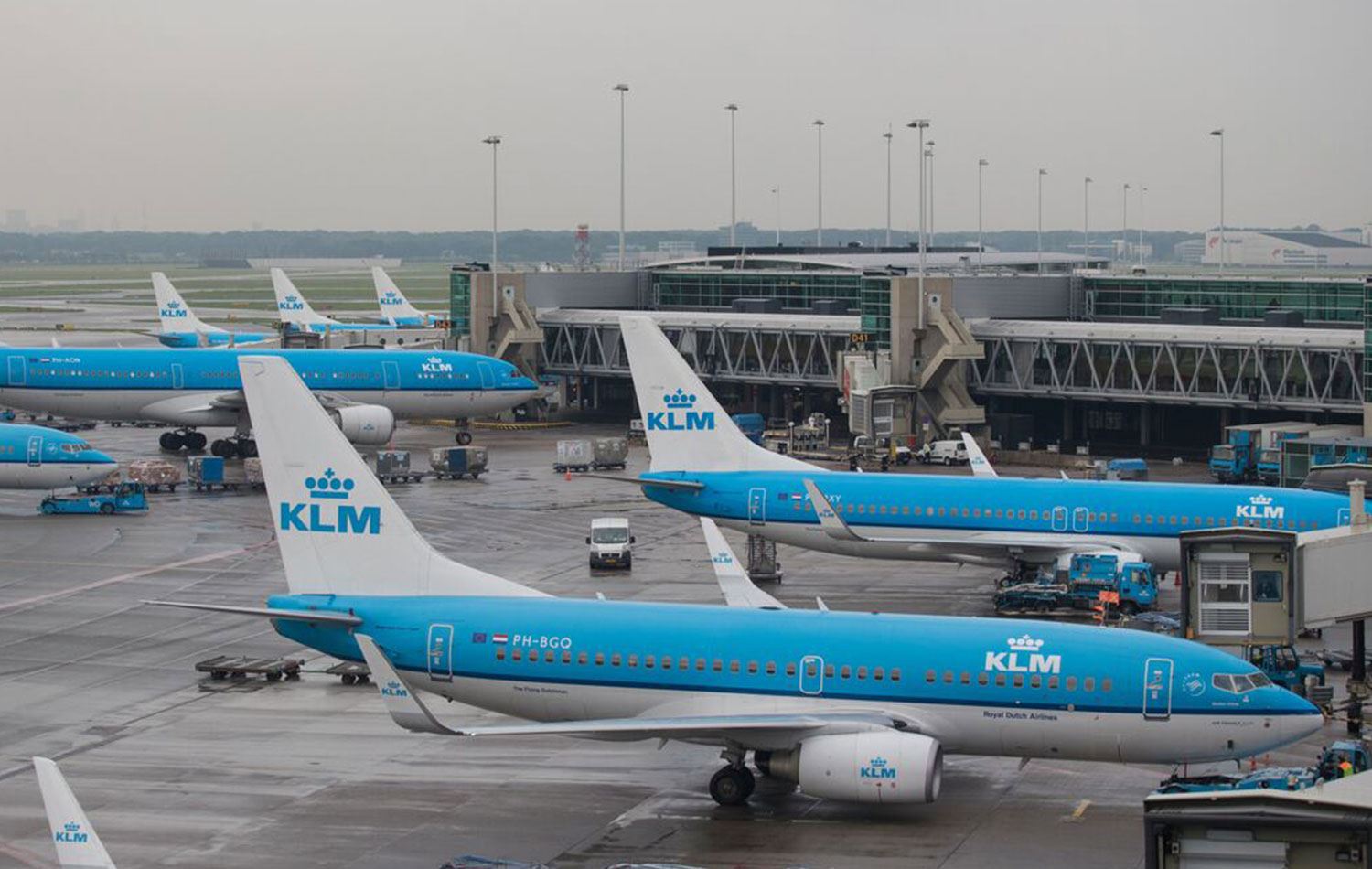 Uçağın iniş takımında ceset bulundu