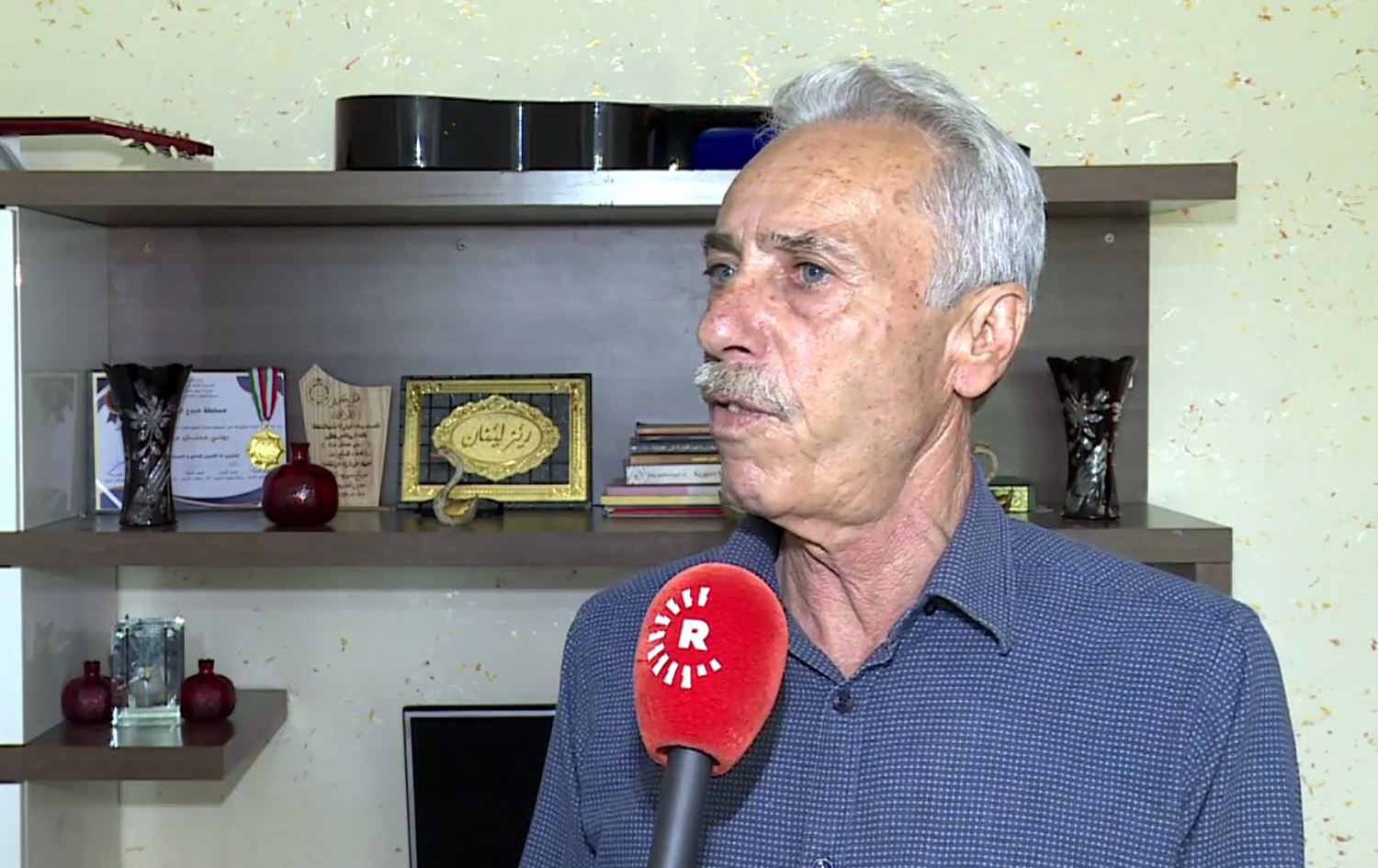 Grûpên çekdar baceke bi zorê ji Kurdên Efrînê distînin