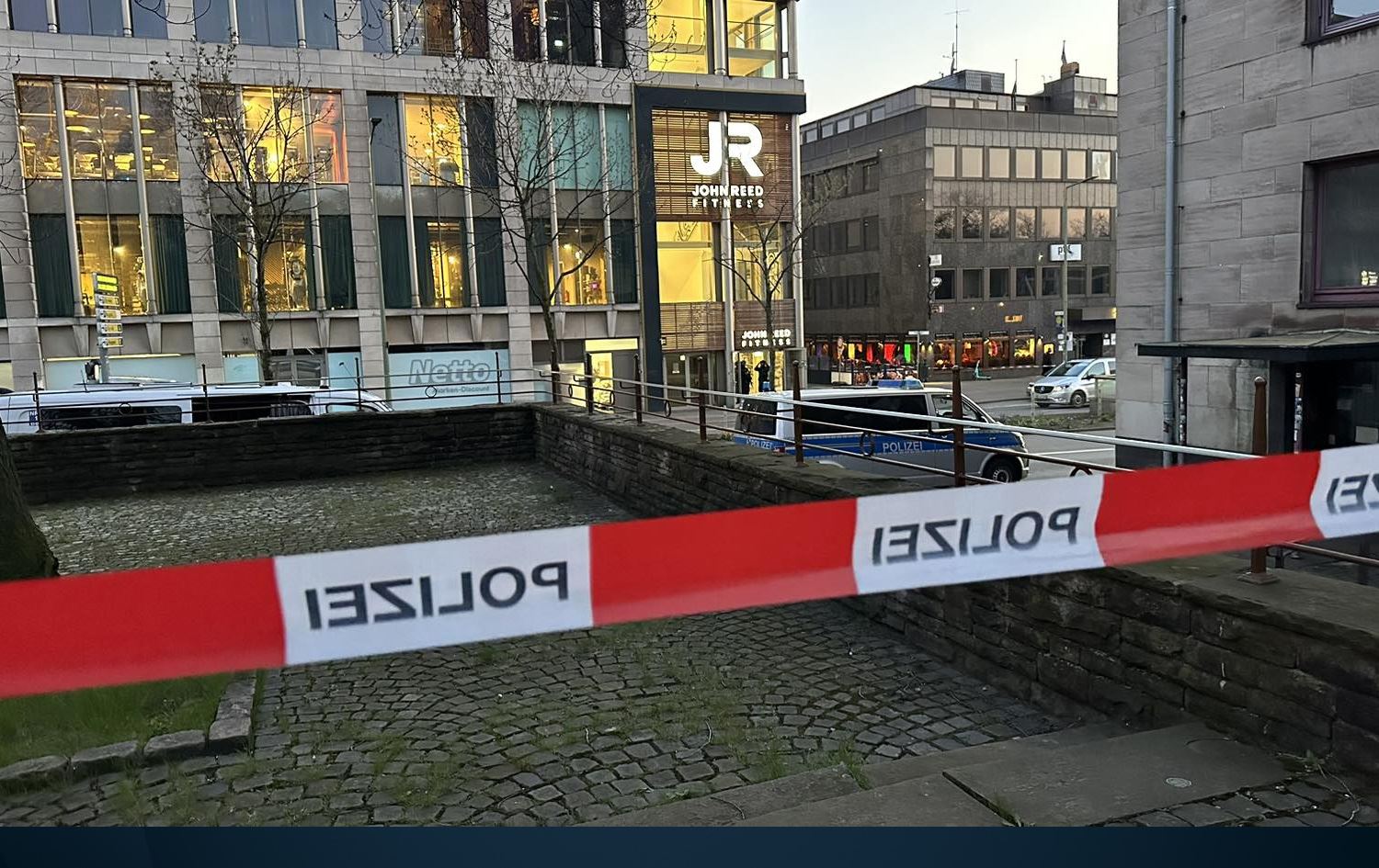 لە هێرشێكدا لە هۆڵێکی لەشجوانی لە رۆژئاوای ئەڵمانیا چوار کەس برینداربوون