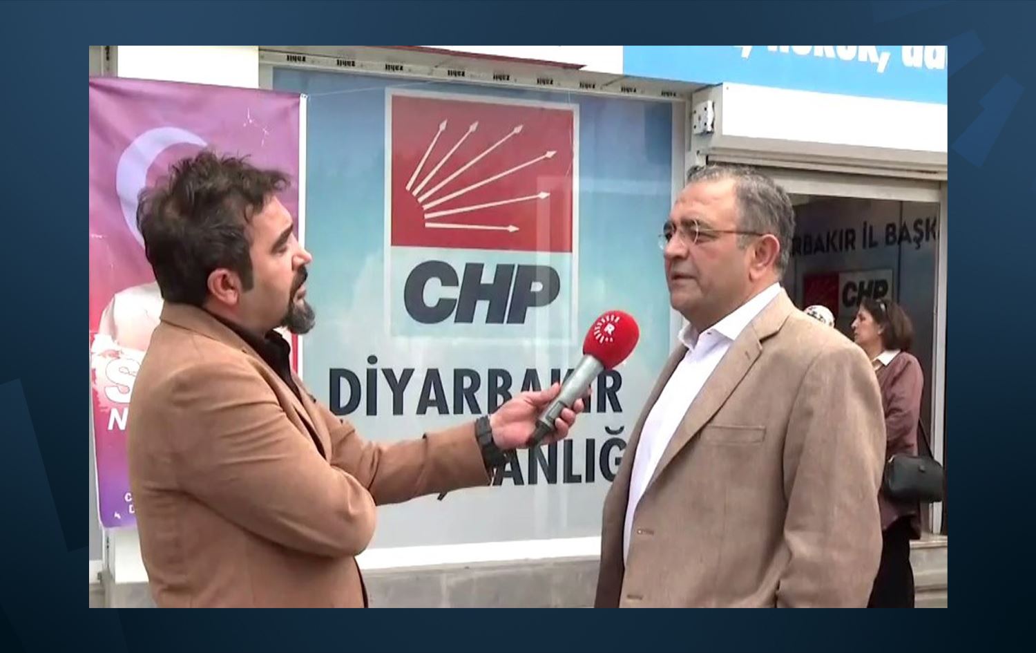 Sezgîn Tanrikulu li Amedê: Ji bo Pirsa Kurd pêşniyar û planên CHPê hene