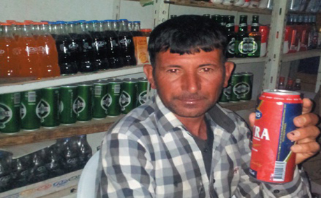 Xortekî şingalî 48 bîrayan vedixwe û serxweş nabe