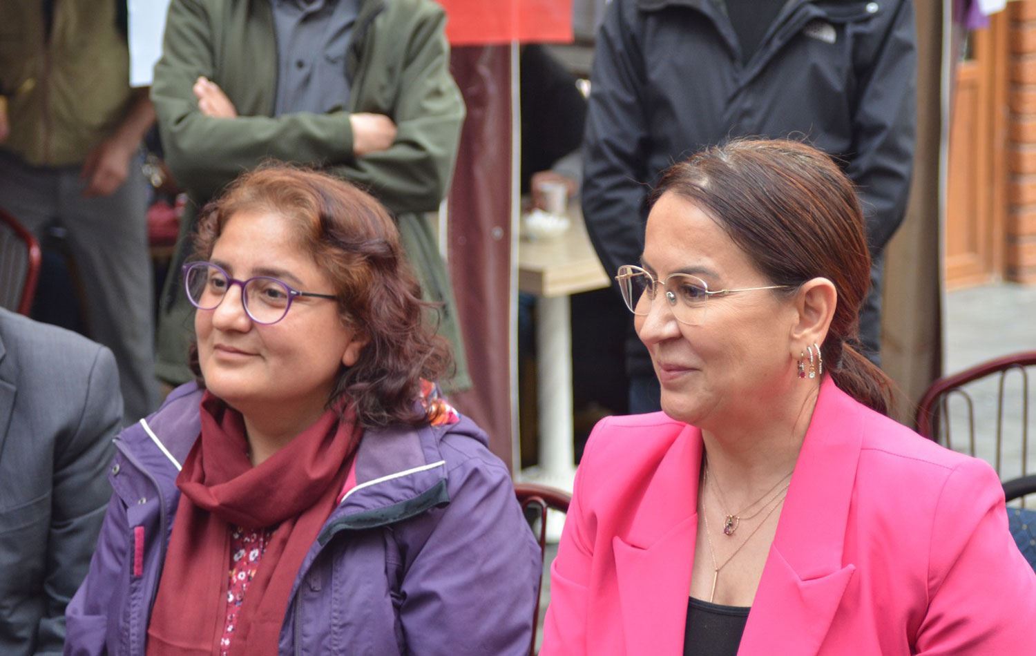 Li Dêrsimê berbijêrên jin rikeberiya hev dikin