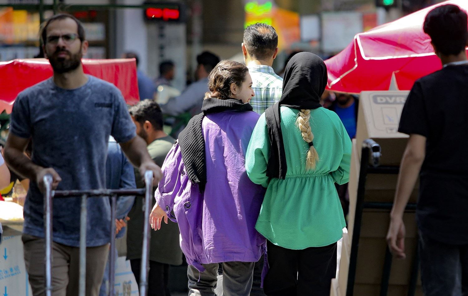 10 more girls’ schools attacked in Iran: monitor