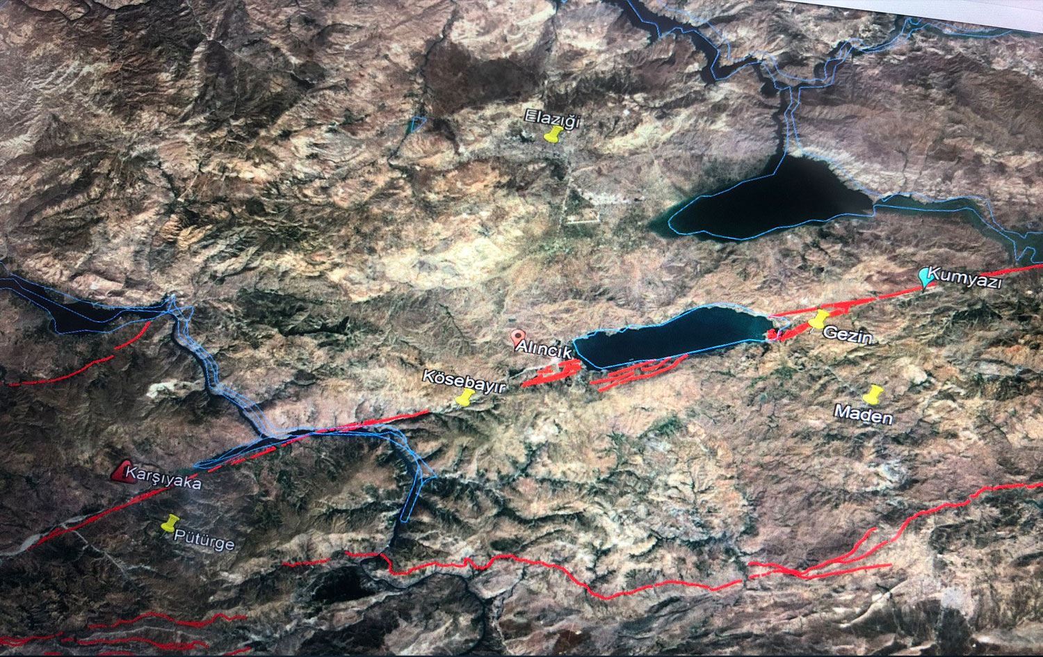 Prof. Dr. Nacî Gorur sedema erdheja Xarpêtê eşkere kir
