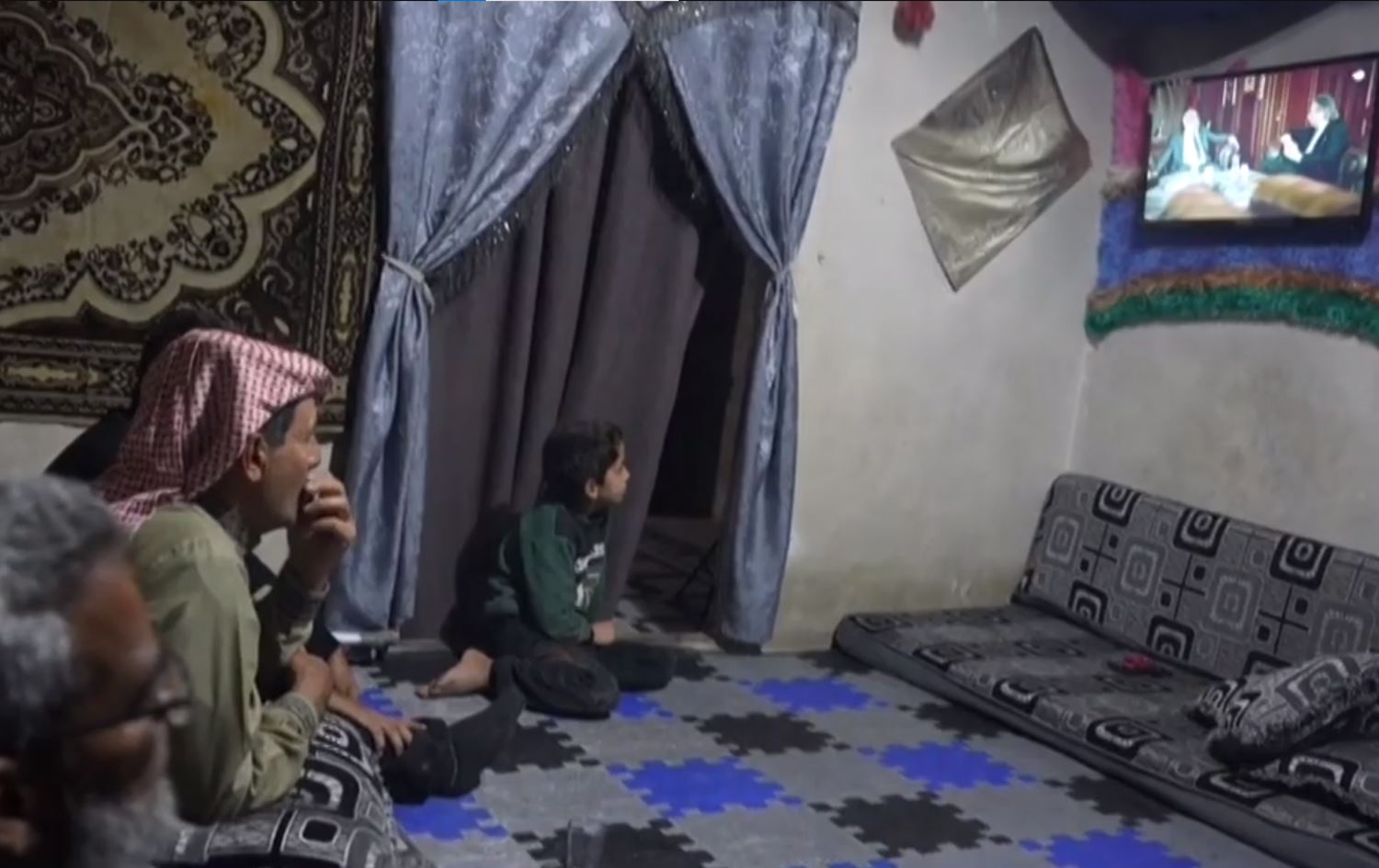 Erebên hawirde yên li Efrînê pesna rêzefîlmeke “dijî desthilata Sûriyê” didin