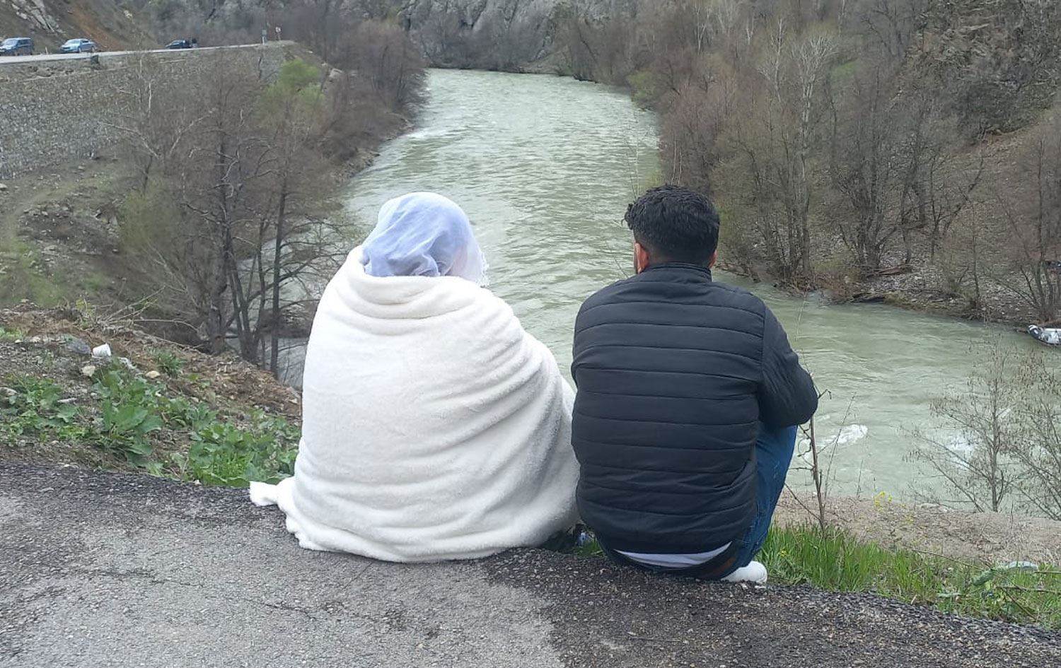 Li Dêrsimê lêgerîna bo 3 ciwanên Kurd di Çemê Munzurê de berdewam e