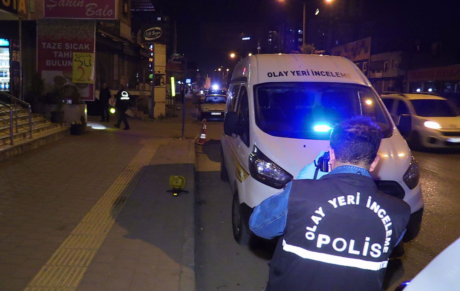 Adana'da düğünde bıçaklı kavga çıktı, 10 kişi yaralandı