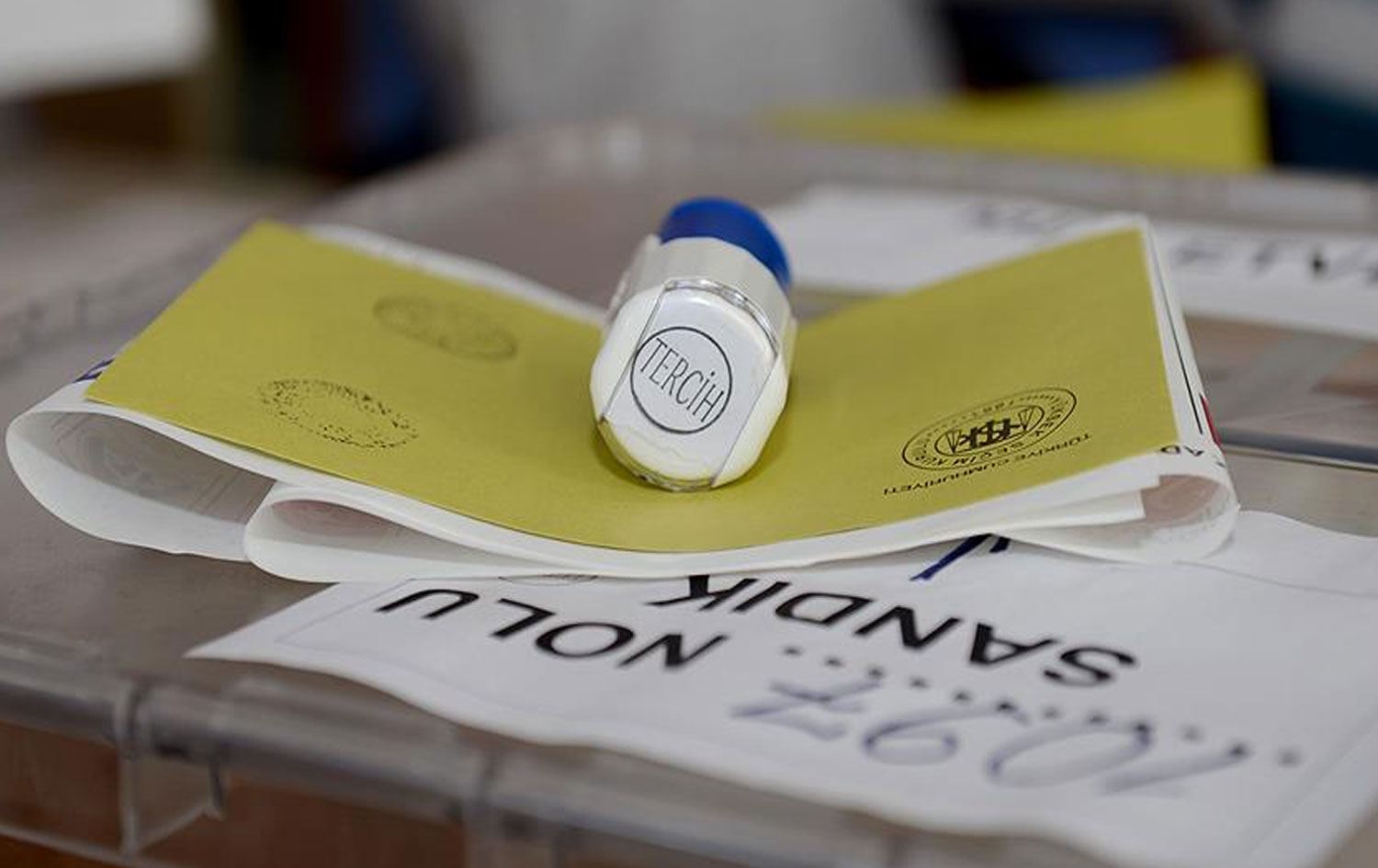 3 farklı yöntemle 4 anket: İlk 3 parti değişmiyor