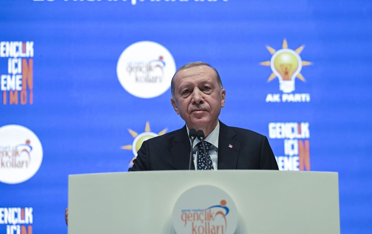 Mîtînga Erdogan a Mêrsînê hat paşxistin