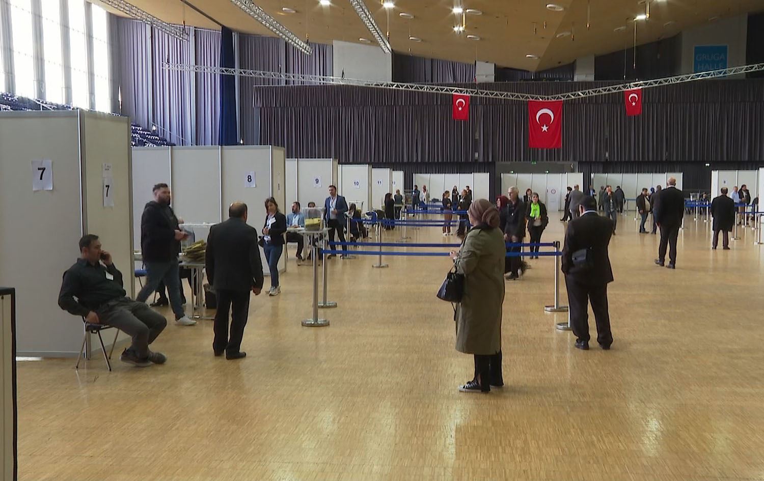 دەنگدان بۆ هەڵبژاردنی پەرلەمان و سەرۆکایەتیی تورکیا لە ئەڵمانیا دەستیپێکرد